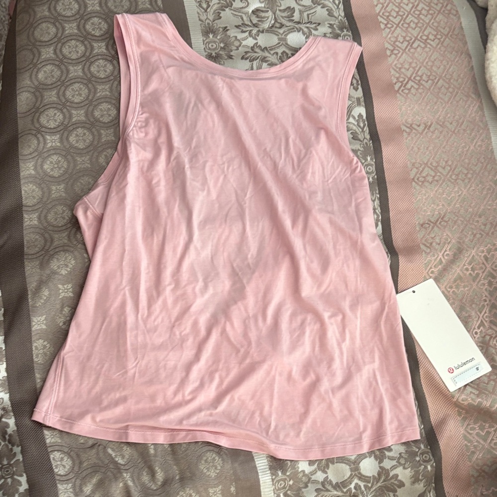 Lululemon Pink Haze Stretch Tank- Size 8 - Open Back - Picture 7 of 7